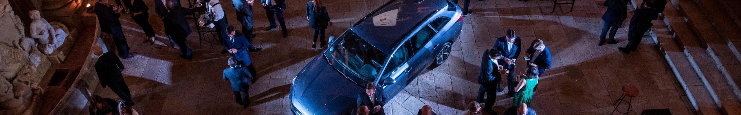 SEAT Leon riceve il premio “Best Buy Car Europa 2021” nel Gala AUTOBEST 