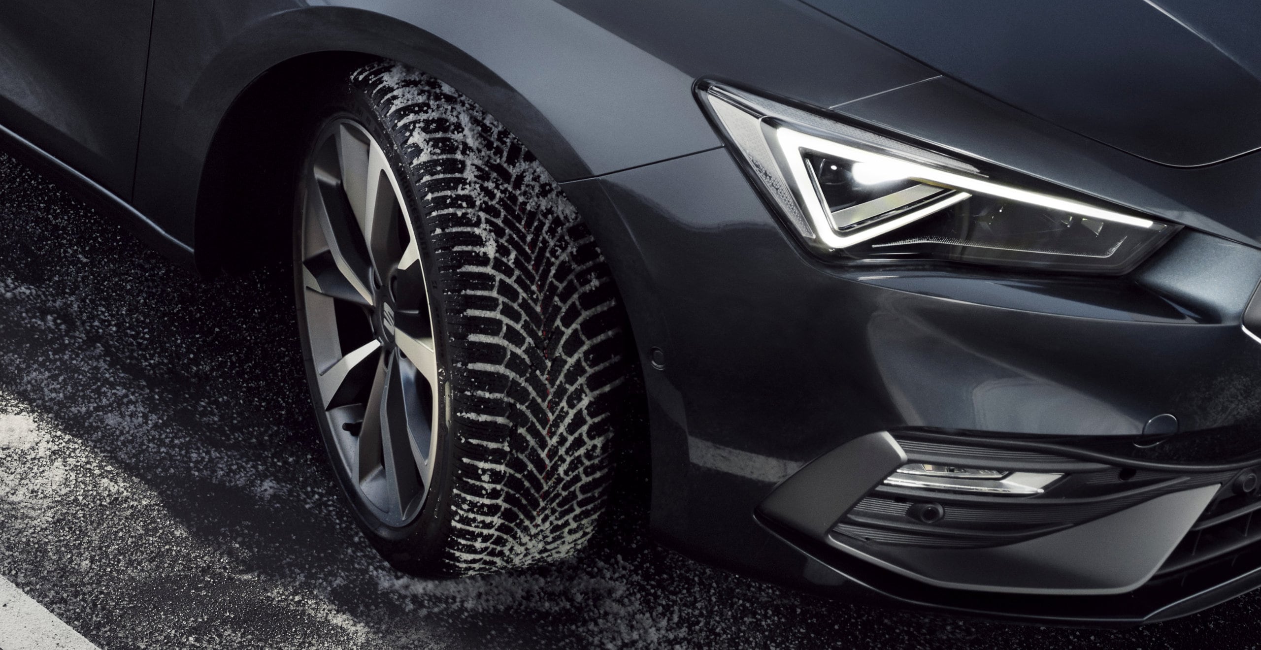 special-offers-SEAT-relaxing-reading-book-canoa