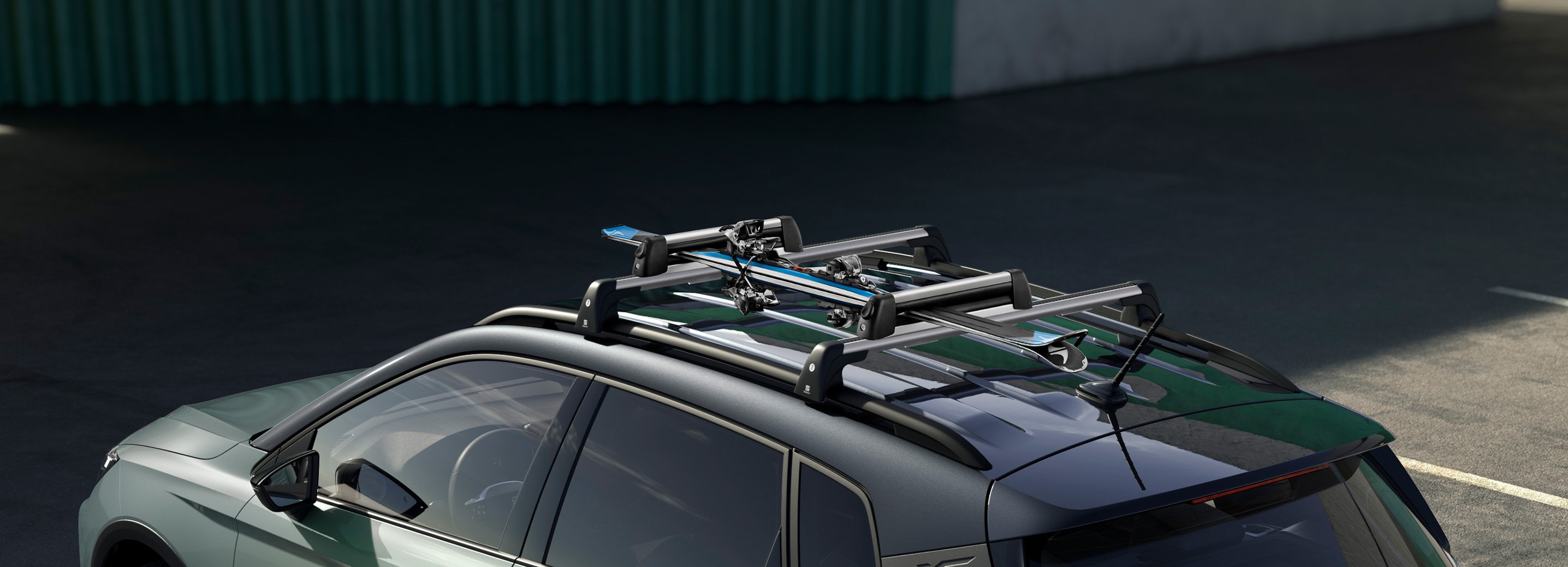 La gamma di accessori appositamente progettati per SEAT Arona presenta design audaci per darti la possibilità di fare ancora di più ciò che ami.