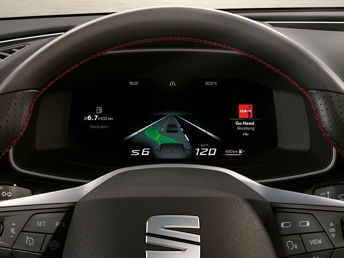 L’Adaptive Cruise Control predittivo di SEAT Leon Sportstourer garantisce un eccellente valore e offre una tecnologia semi-autonoma, ideale per le auto SEAT Leon in vendita nella categoria delle auto per piccole famiglie.