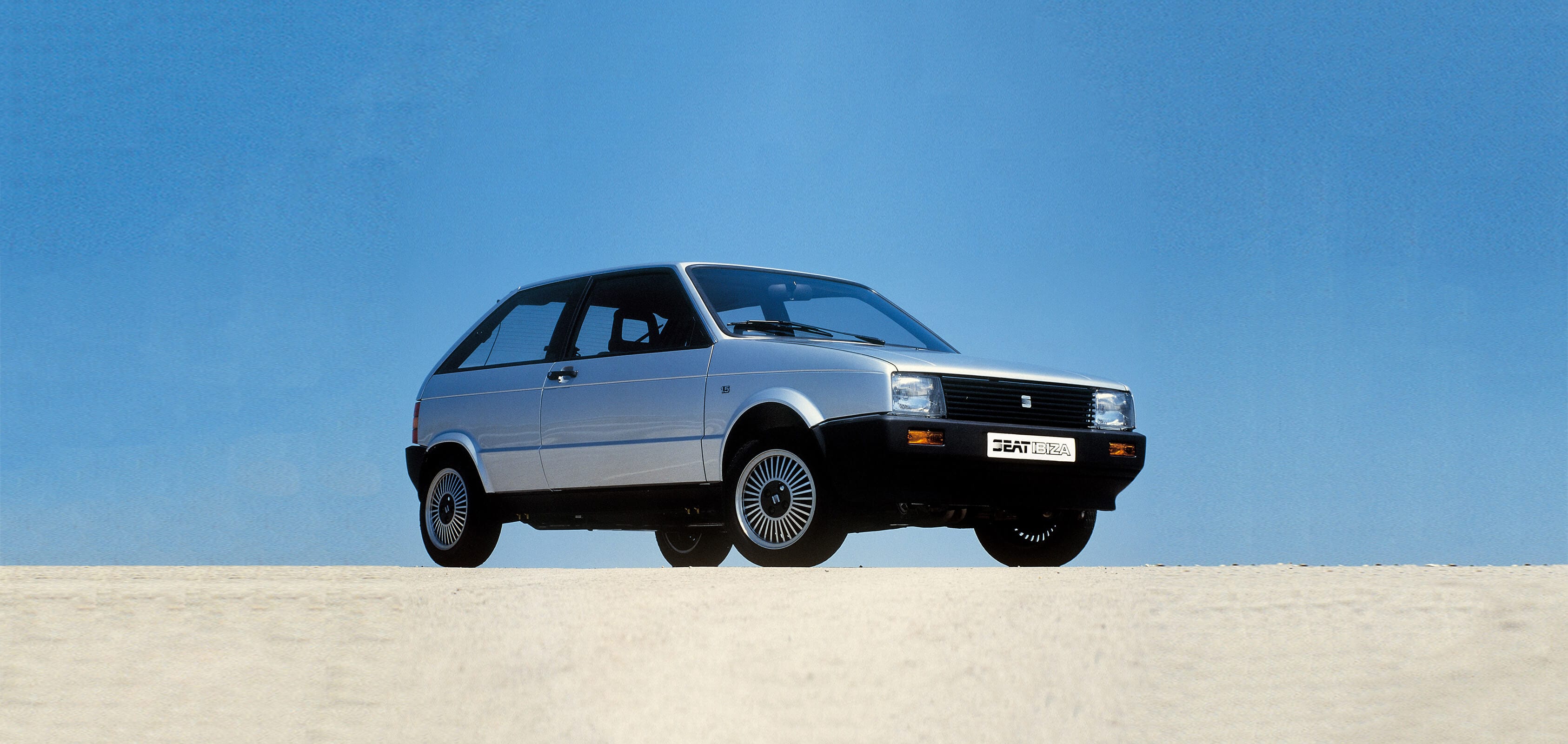 Storia del marchio SEAT negli anni ’80 - SEAT IBIZA due volumi originale