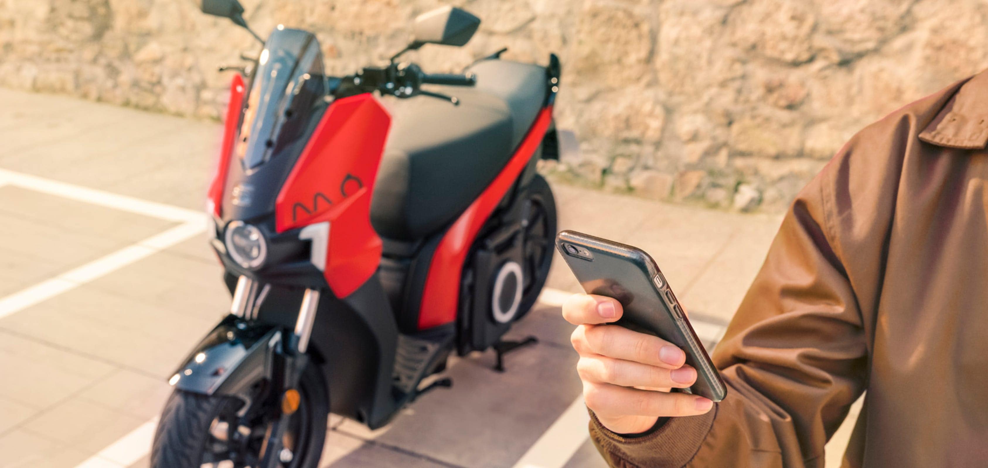 SEAT MÓ eScooter 125 connettività App tramite smartphone